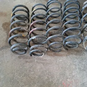 COROLLA 2005 YZ PRUŹIN