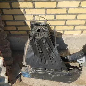 sag gapdal fort Tumba