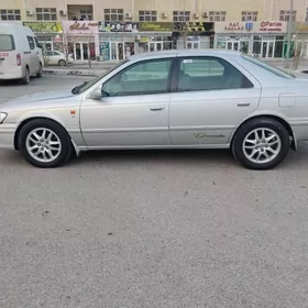Toyota Camry 1999
