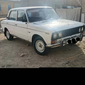 Lada 2103 1990