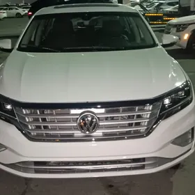 Volkswagen Passat 2021