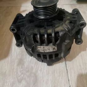 Ауди  А4 генератор