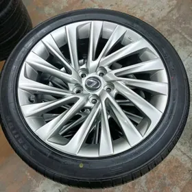 Leksus disga pakrişga 18