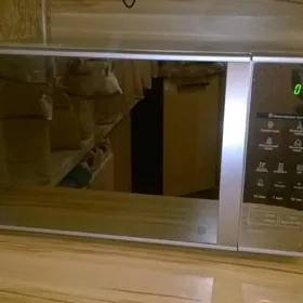 микроволновка LG