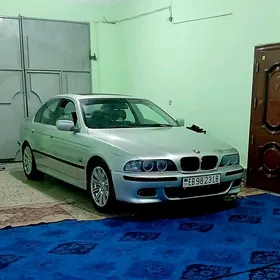 BMW E39 1998