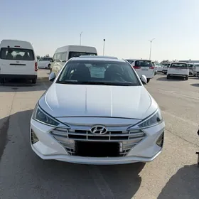 Hyundai Elantra 2019