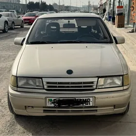 Opel Vectra 1990