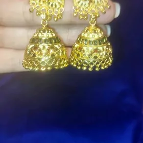 серёжки в индийском стиле