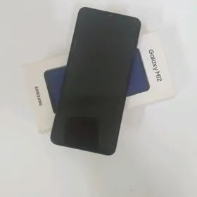 самсунг м 12