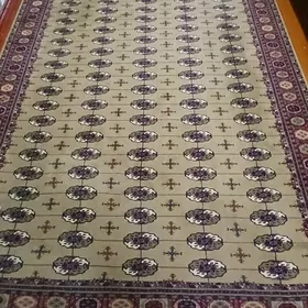 Ковёр шерстяной