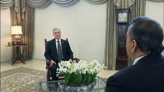 Gurbanguly Berdimuhamedow ABŞ-da “Al-Arabiýa” teleýaýlymyna interwýu berdi