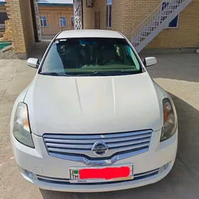 Nissan Altima Hybrid 2009