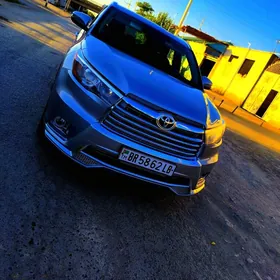 Toyota Highlander 2016