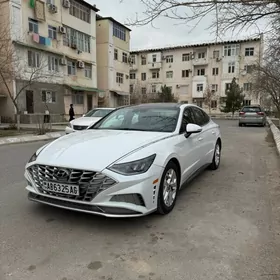 Hyundai Sonata 2021