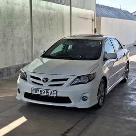 Toyota Corolla 2012