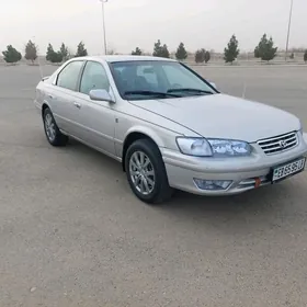 Toyota Camry 2001