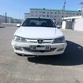 Peugeot 405 2008