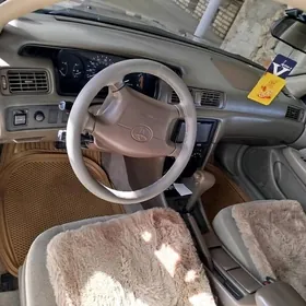 Toyota Camry 2000