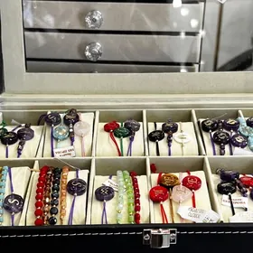 satlyk nitkalar gyzyl