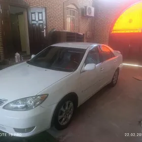 Toyota Camry 2005