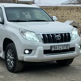 Toyota Land Cruiser Prado 2012