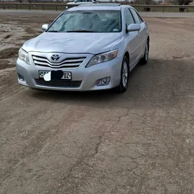 Toyota Camry 2010