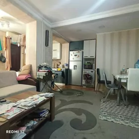 3 МКР. 3 КОМН.1 ЭТАЖ