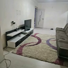 Eyesinden satlyk kwartira