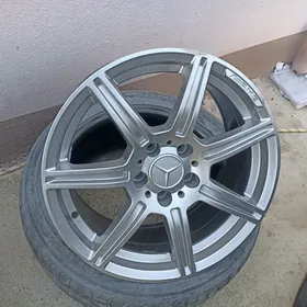 Diska mercedes AMG 17