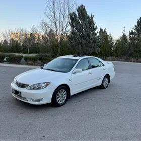 Toyota Camry 2005