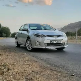 Toyota Corolla 2014