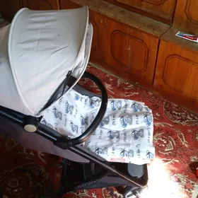 Детская коляска