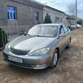 Toyota Camry 2005