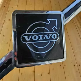Эмблема  VOLVO  FH.