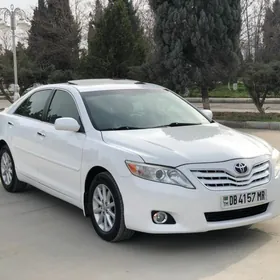 Toyota Camry 2010