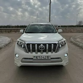 Toyota Land Cruiser Prado 2014