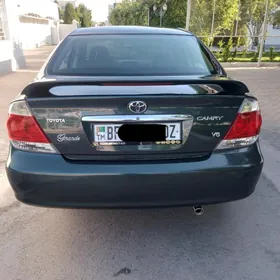 Toyota Camry 2004