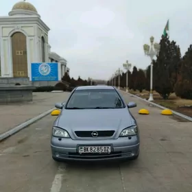 Opel Astra 2004