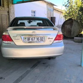 Toyota Camry 2003