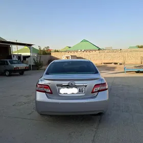 Toyota Camry 2010