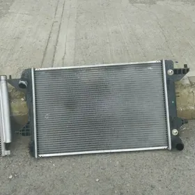 Hunday elantra 21 yyl radiator