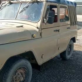 UAZ 469 1995