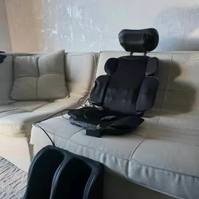 массажные кресло.