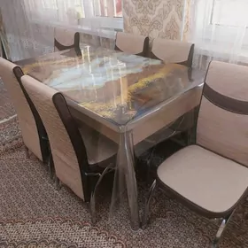 стол со стульями