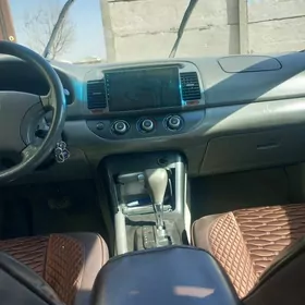 Toyota Camry 2003