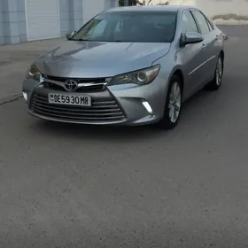 Toyota Camry 2015