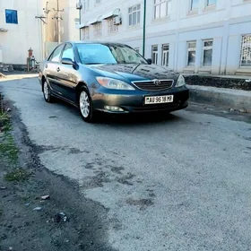 Toyota Camry 2003