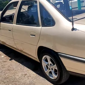 Opel Vectra 1992