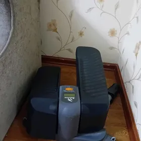 Тренажёр для ног/Степпер