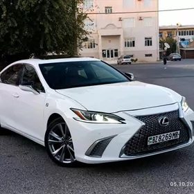 Lexus ES 350 2020